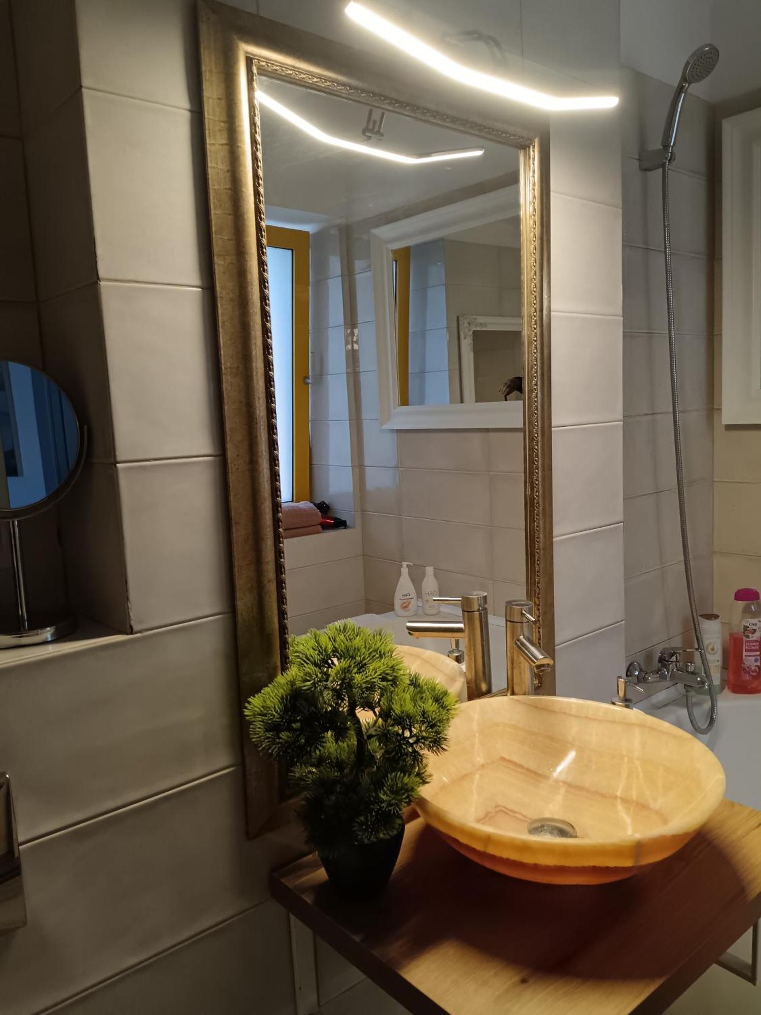 Downtown "Rendez-Vous" Luxury Bacău Exterior foto