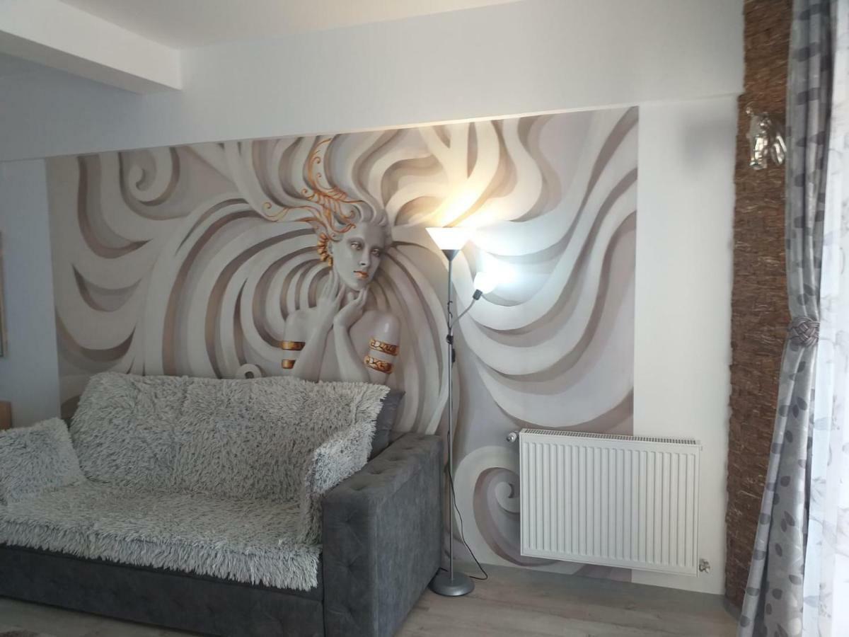 Downtown "Rendez-Vous" Luxury Bacău Exterior foto